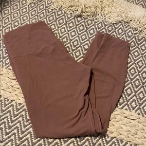 Lululemon leggings size 10